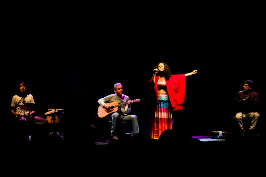 Galeria de Flavia Wenceslau - Flávia Wenceslau encerra o X Encontro de Culturas
